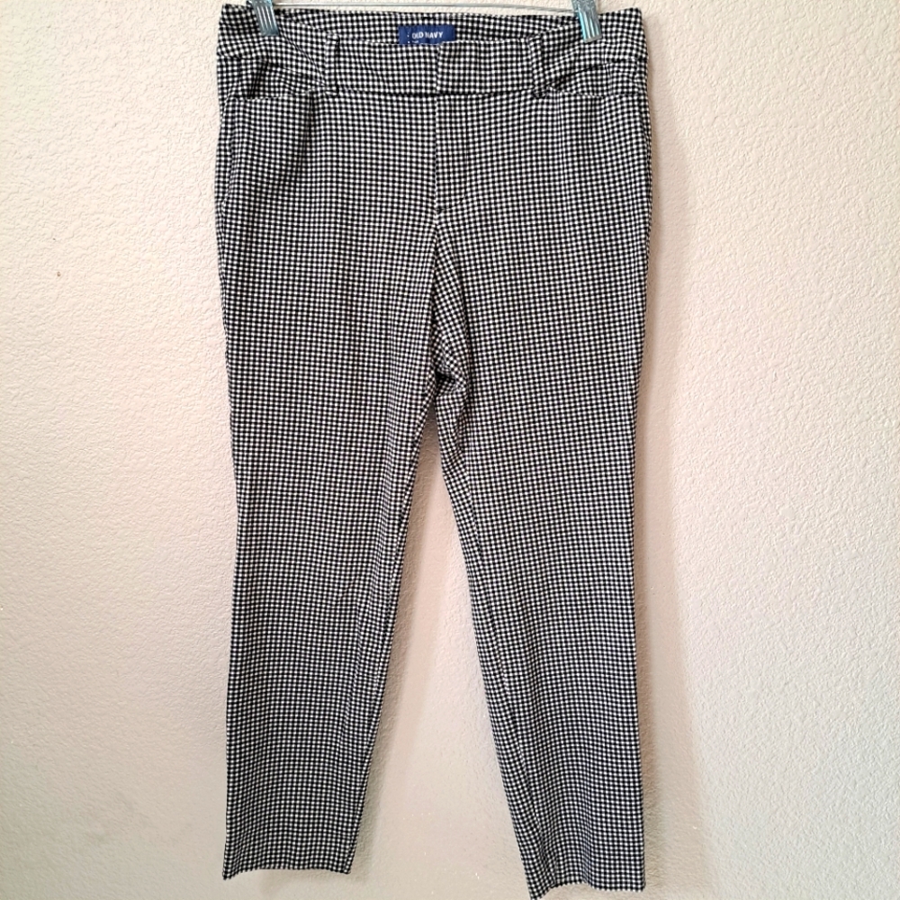 *Old Navy Pixie Mid Rise Black and White Checkered Women's Pants Cropped Ankle 8